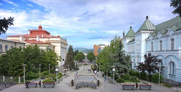 Primăria din Râmnicu Vâlcea vrea să reabiliteze termic 49 de blocuri