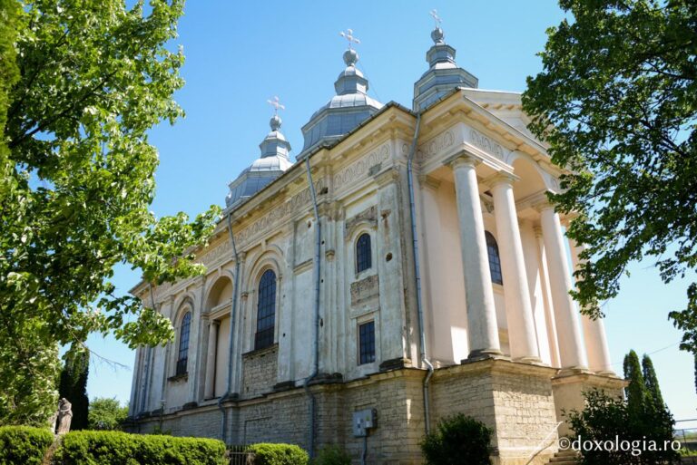 Lucrările la Mănăstirea Frumoasa s-au terminat